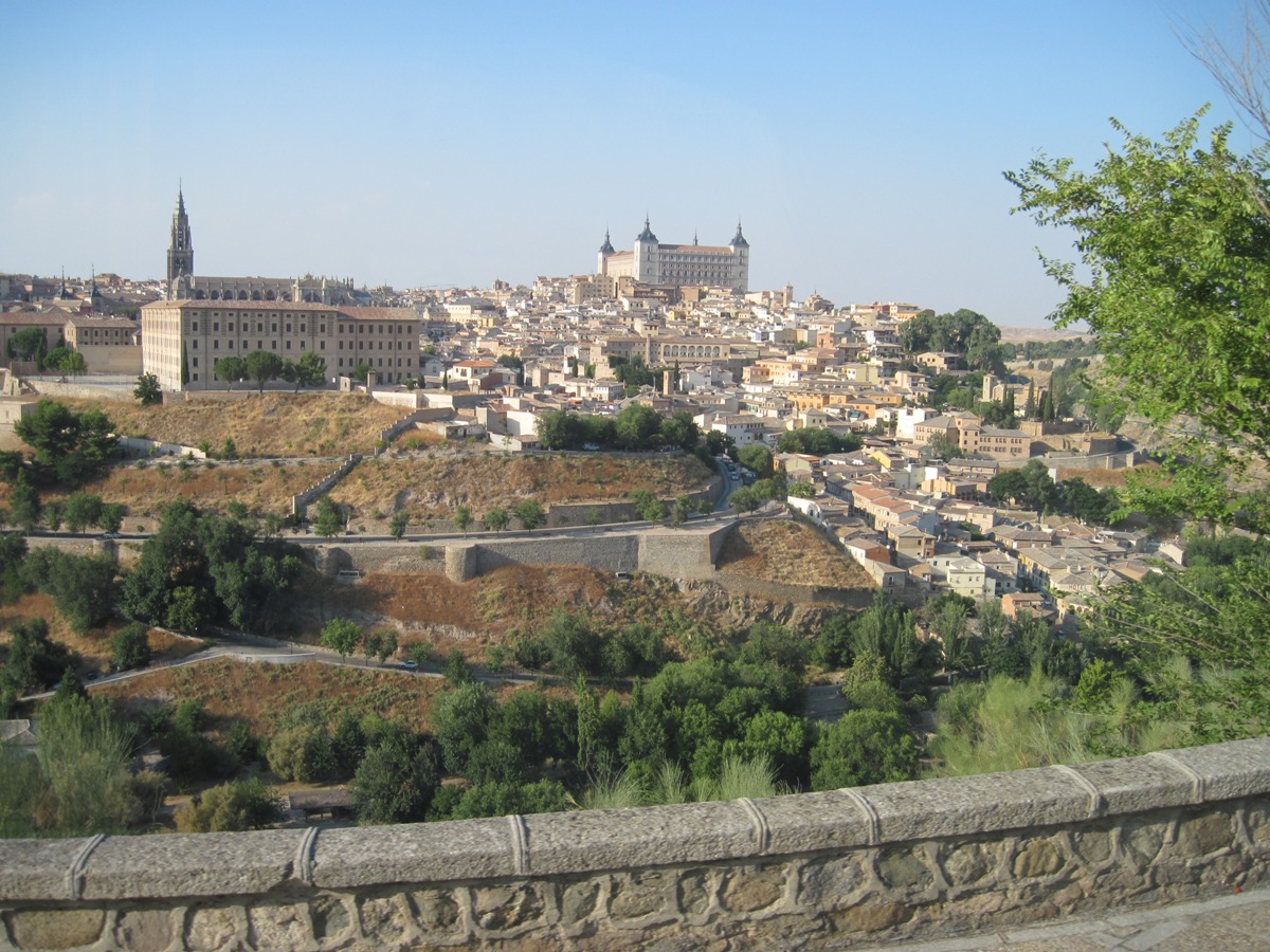 -Panorama e in lontananza Alcazar